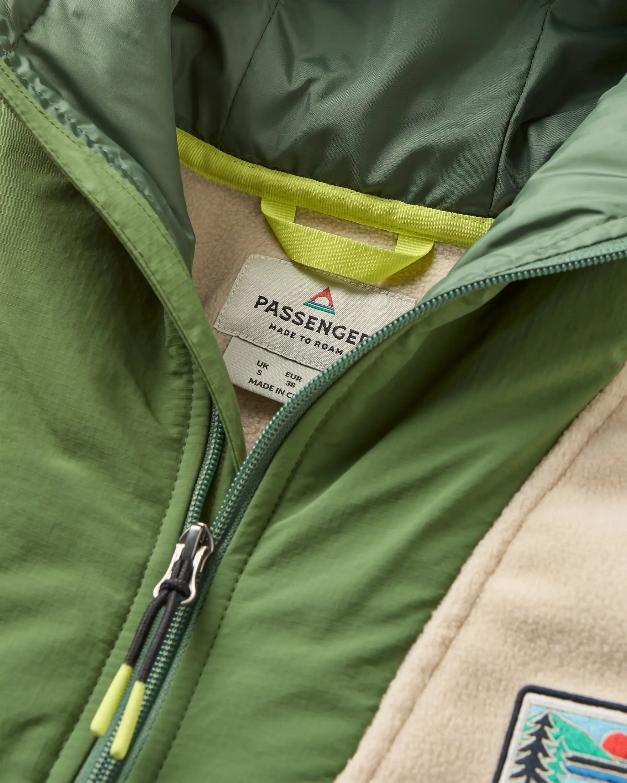 Alexander Recycled Hooded Polar Fleece - Feather/Wild Green