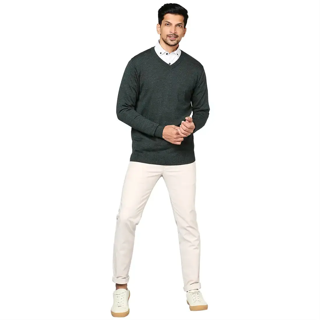 Men Green Solid Wool Blend Full Sleeve V Neck Collar Sweaters