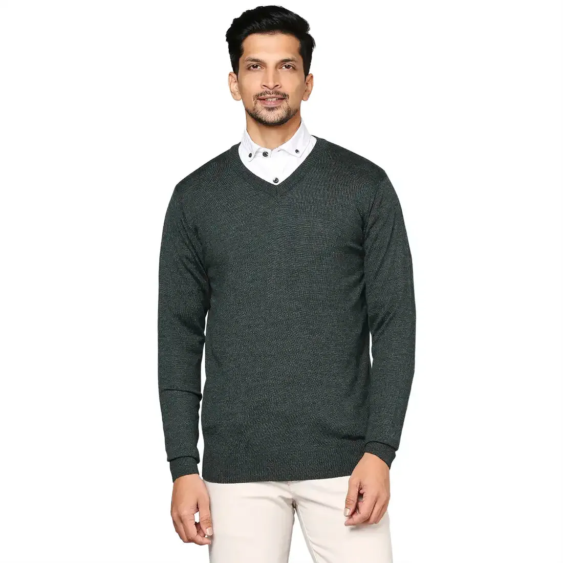 Men Green Solid Wool Blend Full Sleeve V Neck Collar Sweaters