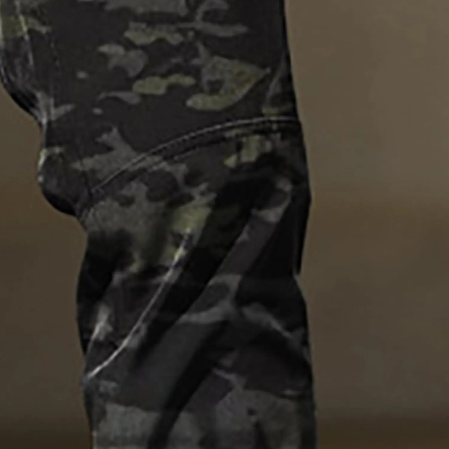 Men's Water Resistant Pants Stretch Overalls with Large Pockets Loose Soft Pants Rainproof Tactical Waterproof Trousers