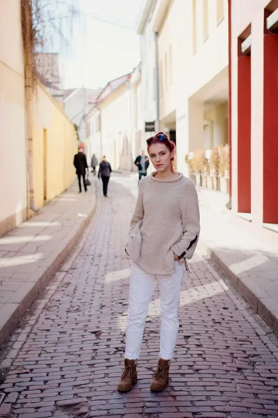 “Morning haze” –Soft creamy Alpaca Wool Sweater | VÉJA