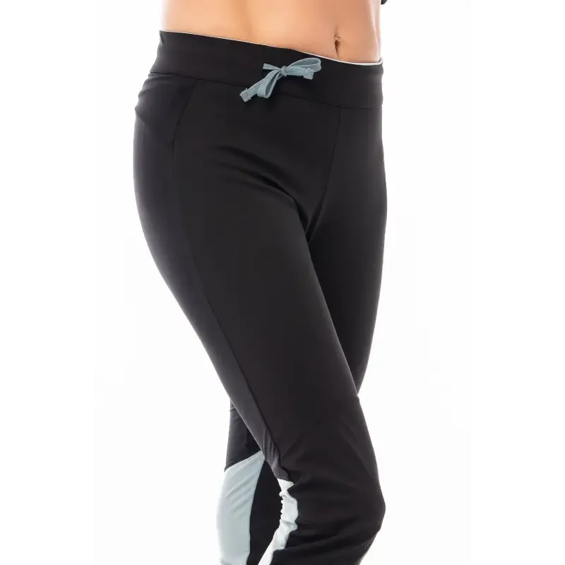 Pantalon softshell pour femme  Coupe-vent et rsistant  leau